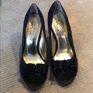 Navy Blue Satin Heels Size 9 Peep Toe 2.5” Heel